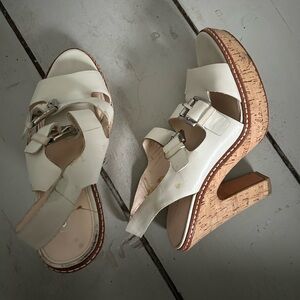 ☀️3/$25 Coach Leather and Buckle Cork Heels white platform 9